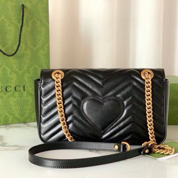 Authentic Women's GUCCI GG Marmont Gmall Matelasse Bag - Picture 3 of 8